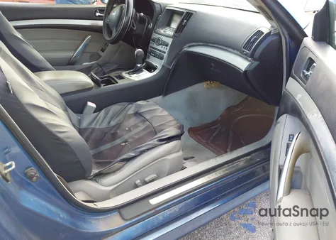 2008 Infiniti G37 Journey из США, поврежденный, VIN JNKCV64E78M126558